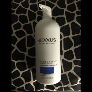 NEXXUS Humectress Conditioner NWT 33.8FL OZ